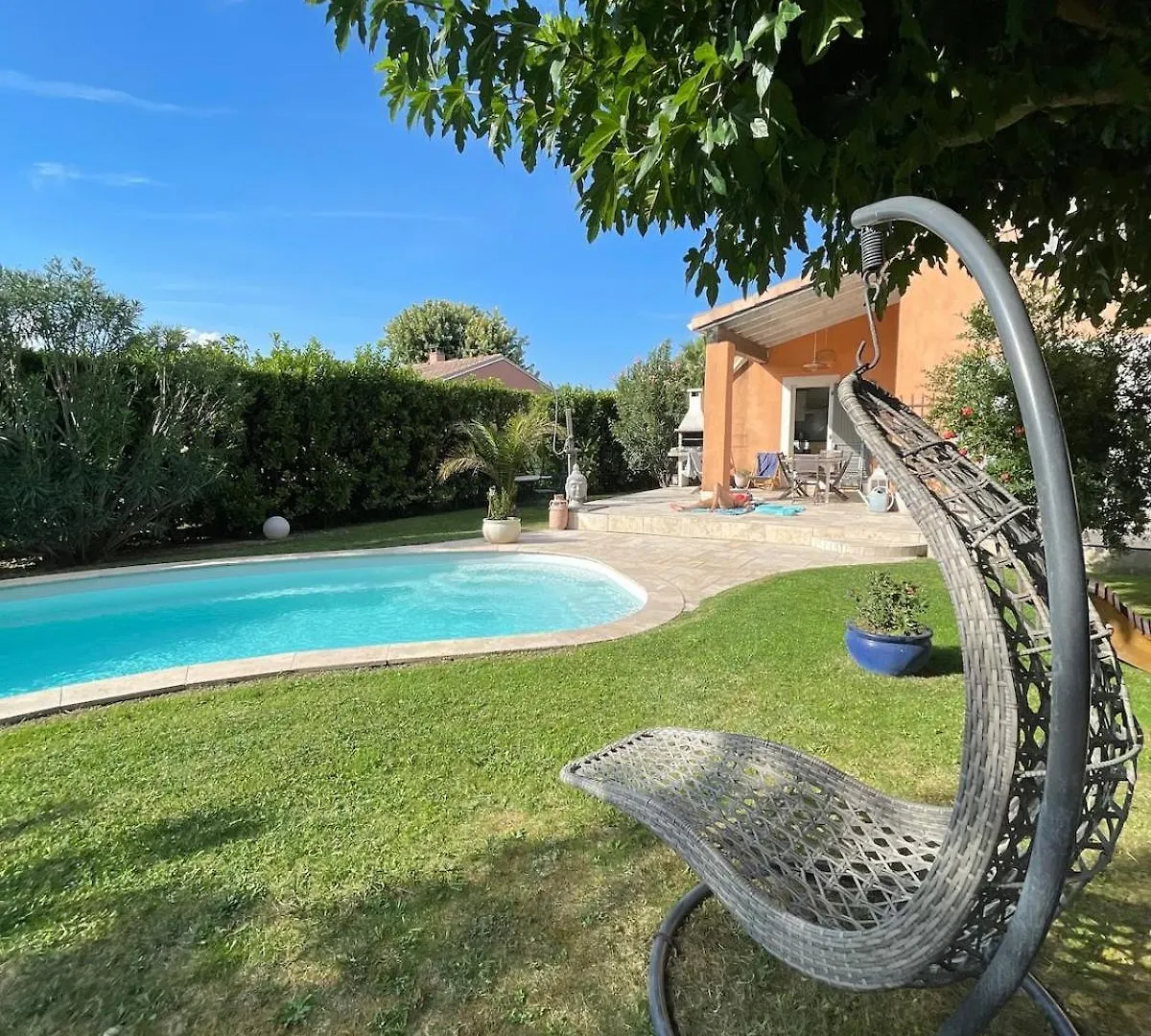 Confortable Villa With Pool 4Br 6-8 People Montelimar 0*,  France